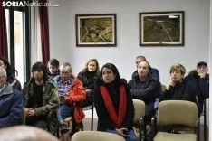 Visita de participantes en 'Arraigo' a El Royo.