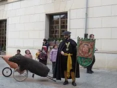 Foto 5 - El Virrey Palafox ha celebrado el tradicional encierro de cochinas para los m&aacute;s peque&ntilde;os
