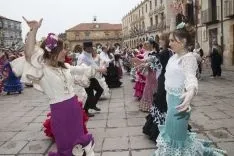 Foto 42 - GALER&Iacute;A: Fiesta flamenca y romer&iacute;a para despedir la Feria de Abril