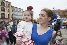 Foto 36 - GALER&Iacute;A: Fiesta flamenca y romer&iacute;a para despedir la Feria de Abril