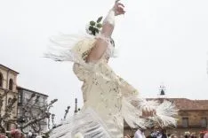 Foto 31 - GALER&Iacute;A: Fiesta flamenca y romer&iacute;a para despedir la Feria de Abril