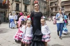 Foto 17 - GALER&Iacute;A: Fiesta flamenca y romer&iacute;a para despedir la Feria de Abril