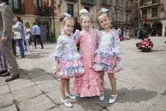 Foto 16 - GALER&Iacute;A: Fiesta flamenca y romer&iacute;a para despedir la Feria de Abril