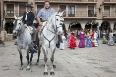 Foto 49 - GALER&Iacute;A: Fiesta flamenca y romer&iacute;a para despedir la Feria de Abril