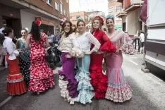Foto 6 - GALER&Iacute;A: Fiesta flamenca y romer&iacute;a para despedir la Feria de Abril