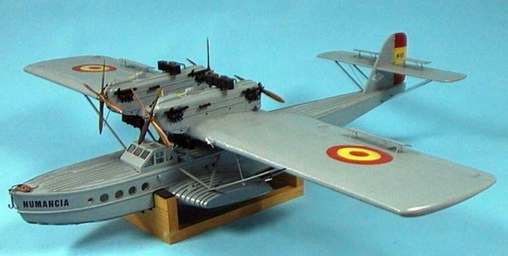 La aeronave Numancia.