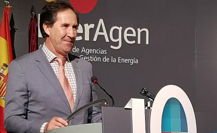 Alberto Gómez, consejero delegado de Rebi, durante la entrega del premio. 