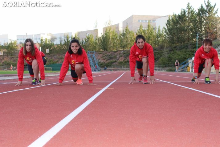 Marina Peña, Mireya Calvo, Itziar García y Lorena Pacheco forman el nuevo equipo femenino en el tiatón soriano.