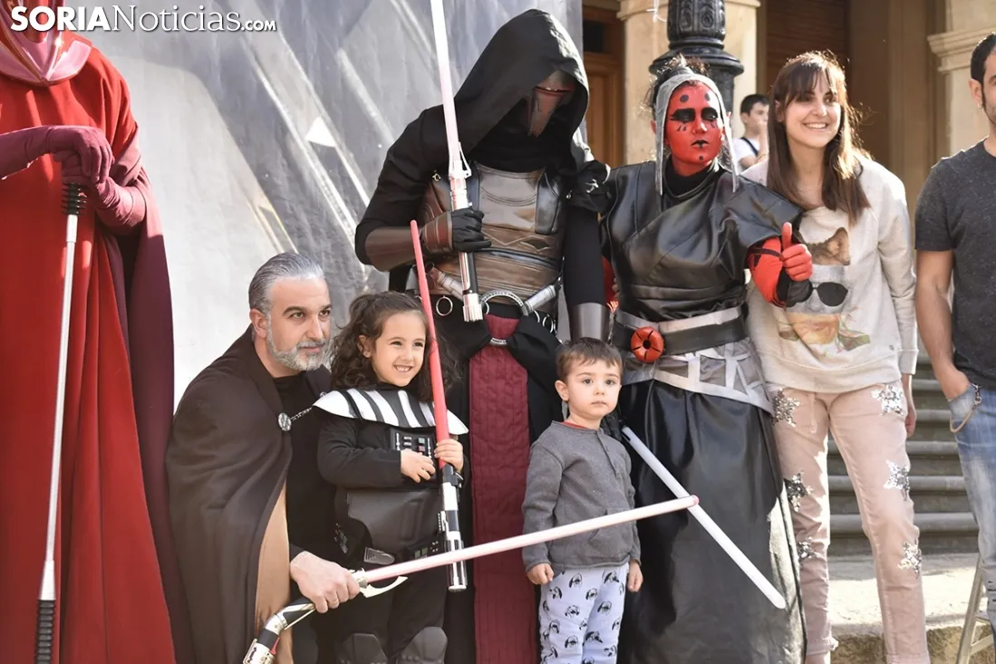 Desfile de la Legión 501 Spanish Garrison. /EM
