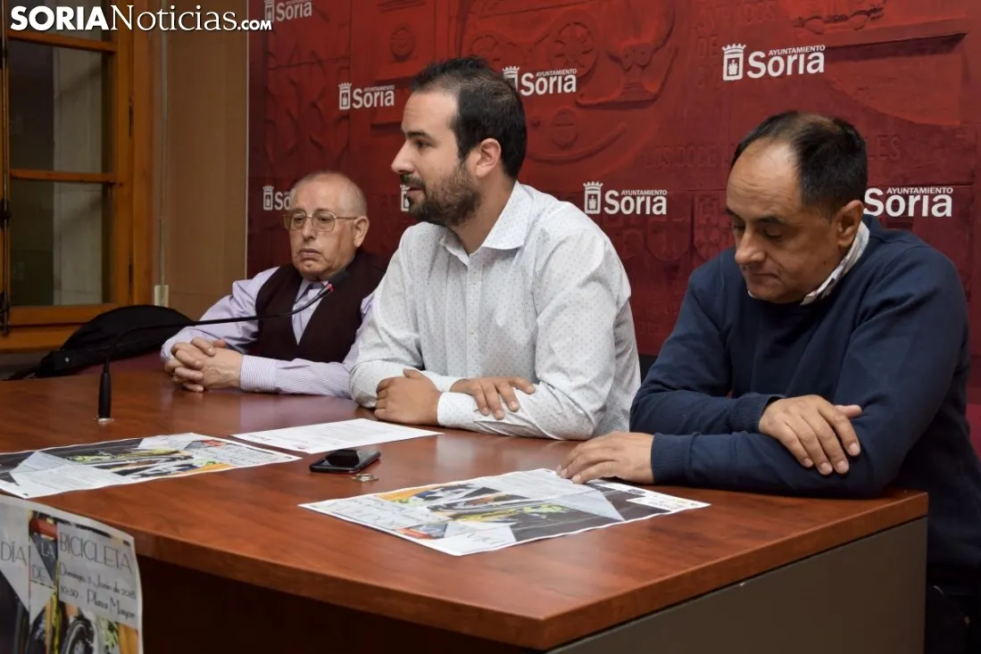 Presentación día de la bicicleta / José Herrero