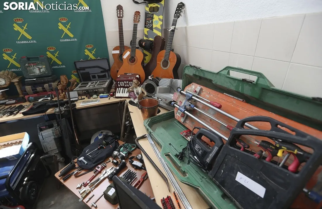 Material incautado por la Guardia Civil. /SN