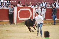 Una imagen de la tarde de este sábado en el coso de San Benito. /SN