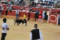 Una imagen de la tarde de este sábado en el coso de San Benito. /SN