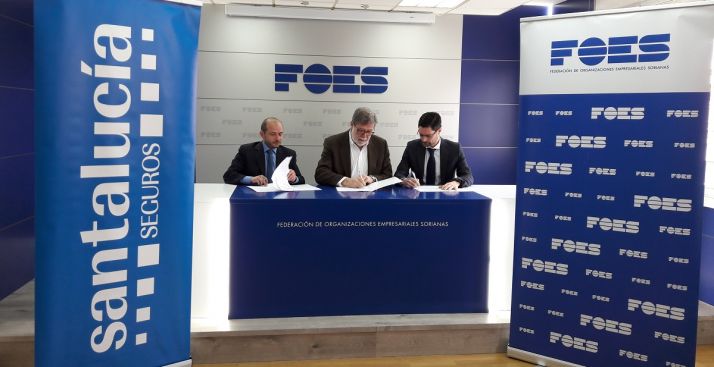 FOES y Santalucía Seguros con su Agencia Exclusiva de Santa Bárbara firman un acuerdo de colaboración