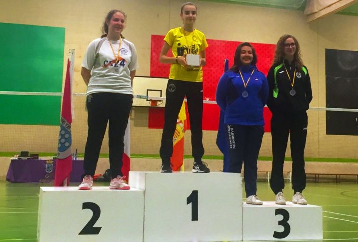 Cristina Quintanilla, en lo alto de podio en Medina del Campo.