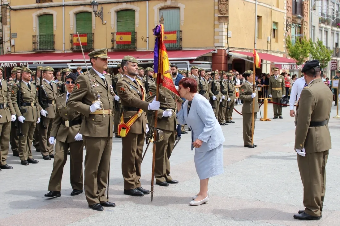 Foto 7 - Emotiva jura de bandera en &Aacute;greda