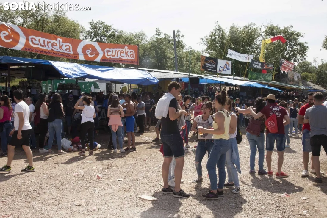 Foto 2 - GALER&Iacute;A: Buen ambiente en los compases previos a La Compra