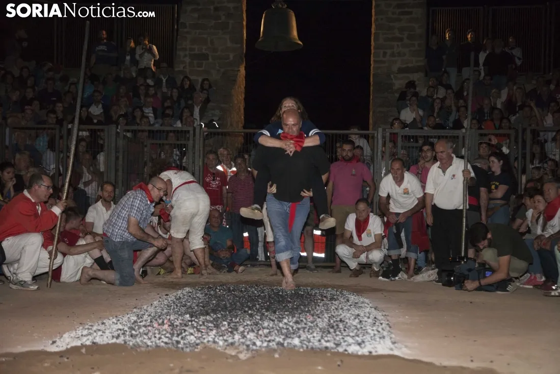 Paso del Fuego / María Ferrer