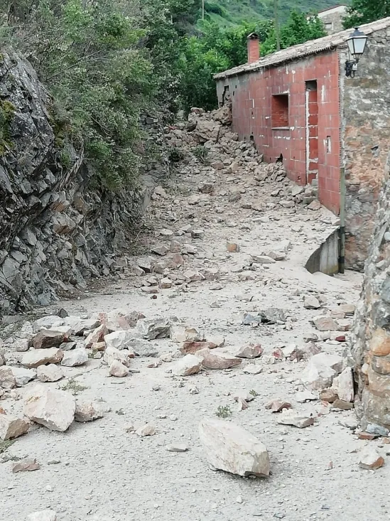 Derrumbe de la muralla del castillo de Vozmediano. Cedidas. 