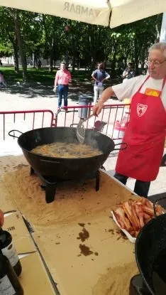 V Degustación de torreznos de Soria en Logroño. Peña Numancia La Rioja. 