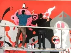 Foto 5 - El mural del Certamen de Creaci&oacute;n Joven va tomando forma