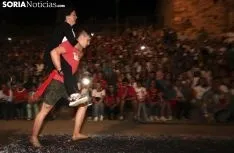 Foto 3 - Galer&iacute;a del Paso del Fuego de San Pedro