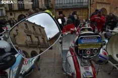 Una imagen de la llegada de las motocicletas a la plaza Mayor de la capital. /SN