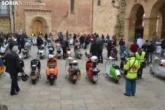 Una imagen de la llegada de las motocicletas a la plaza Mayor de la capital. /SN
