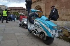 Una imagen de la llegada de las motocicletas a la plaza Mayor de la capital. /SN