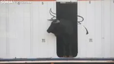 Llegada de los novillos a la plaza de toros de Soria 