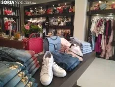 Foto 4 - Top Queens abre sus puertas en la calle Ferial