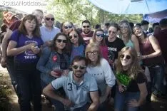 Foto 19 - GALER&Iacute;A: Buen ambiente en los compases previos a La Compra