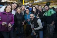 Foto 53 - Fotograf&iacute;as: el color del cielo no amarga la fiesta del Lavalenguas en los chiringuitos