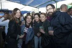 Foto 51 - Fotograf&iacute;as: el color del cielo no amarga la fiesta del Lavalenguas en los chiringuitos