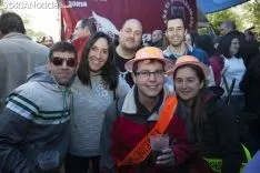 Foto 40 - Fotograf&iacute;as: el color del cielo no amarga la fiesta del Lavalenguas en los chiringuitos