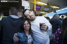 Foto 39 - Fotograf&iacute;as: el color del cielo no amarga la fiesta del Lavalenguas en los chiringuitos