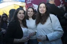 Foto 38 - Fotograf&iacute;as: el color del cielo no amarga la fiesta del Lavalenguas en los chiringuitos