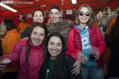 Foto 12 - Fotograf&iacute;as: el color del cielo no amarga la fiesta del Lavalenguas en los chiringuitos