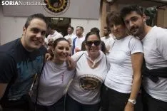 Los Ages / María Ferrer