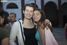 Los Ages / María Ferrer