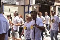 Imágenes del homenaje a Don Paco y Don Jesús. /EM