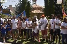 Imágenes del homenaje a Don Paco y Don Jesús. /EM