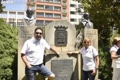 Imágenes del homenaje a Don Paco y Don Jesús. /EM