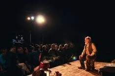 Foto 3 - Sarnago rinde homenaje a la novela 'La lluvia amarilla' de Julio Llamazares y realiza su &uacute;ltima jornada de trabajo de la primavera