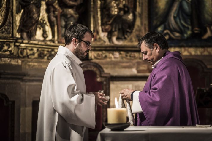 El Obispo ordena diácono al seminarista José María Cordero de Sousa