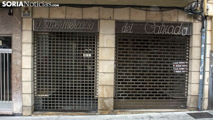 Un negocio comercial cerrado de la ciudad. /SN