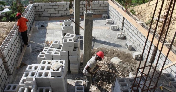 la Fundación Pedro Navalpotro financia parte de un depósito de agua en Haití