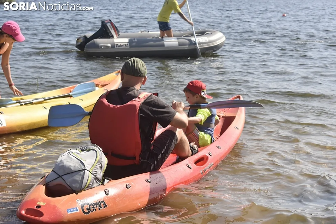 V Travesía en Piragua por el Pantano. /EM