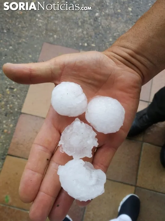 Una imagen del temporal de esta tarde en Ágreda. /SN