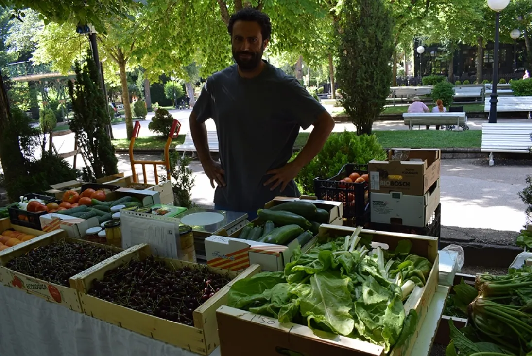Foto 2 - Mercado ecol&oacute;gico en la Dehesa
